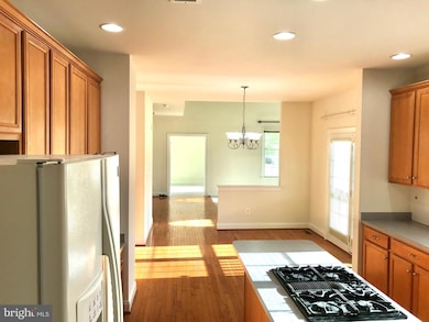 43237 Valiant Dr, Chantilly, VA 20152 - photo 7