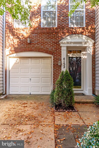 4152 Timber Log Way, Fairfax, VA 22030 - photo 4