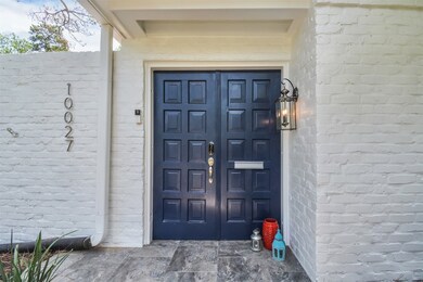 10027 Pine Forest Rd, Houston, TX 77042 - photo 4