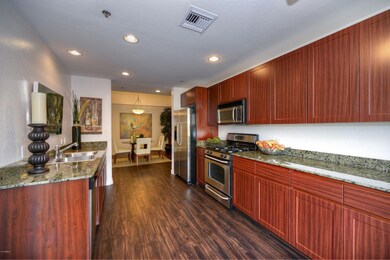 008_Kitchen