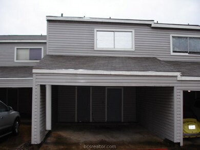attached 2 car garage