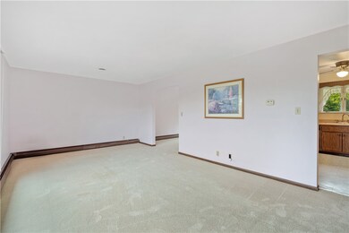 LIVING ROOM SPACE~