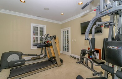 6. Gym Club House MLS