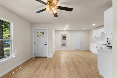 8223 Jacobie Blvd, Dallas, TX 75217 - photo 4