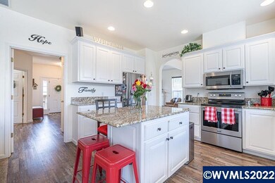 7345 Pineview St NE, Keizer, OR 97303 - photo 6