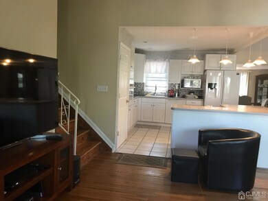 50 Webb Dr, Fords, NJ 08863 - photo 4