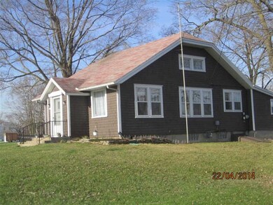57 River St, Belleville, WI 53508 - photo 2