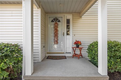 865 Overlook Ridge Dr unit 9F, Cleveland, OH 44109 - photo 2