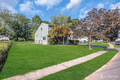 23 Barlow Rd, Edison, NJ 08817 - photo 6