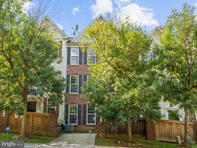 131 Whiskey Creek Cir, Frederick, MD 21702 - photo 2