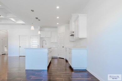 513 Pine St, Donna, TX 78537 - photo 7