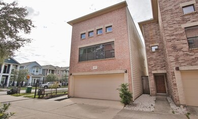 427 W 26th St, Houston, TX 77008 - photo 2