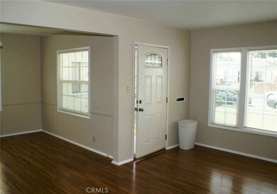 5242 Verdura Ave, Lakewood, CA 90712 - photo 3