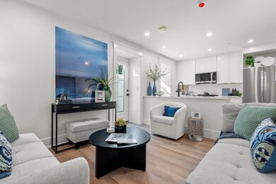 4459 Washington St unit 1, Roslindale, MA 02131 - photo 3