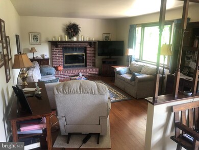 101 Logan Ave, Reading, PA 19610 - photo 2