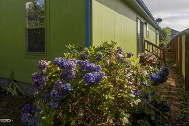 7211 NE Avery St, Newport, OR 97365 - photo 3