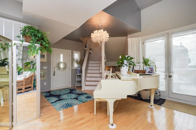 22 Harbour Ct unit 30, Staten Island, NY 10308 - photo 6