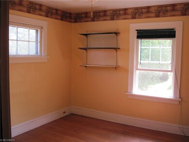 Hardwood floor in all bedrooms