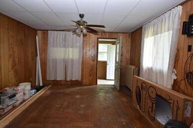 25 E 3rd St, Jim Thorpe, PA 18229 - photo 6