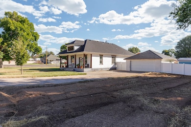 70 N Main, Aurora, UT 84620 - photo 2