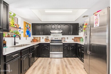 Open Kitchen