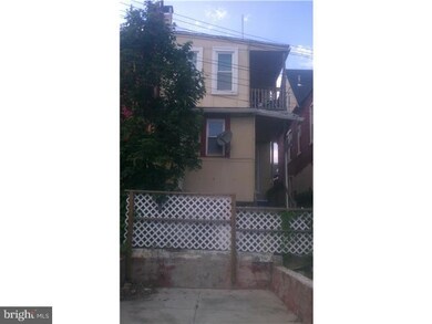 108 W Douglass St unit 1ST FL, Reading, PA 19601 - photo 3
