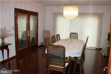 340 Meadowcreek Dr N, Chambersburg, PA 17202 - photo 5