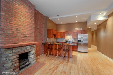 724 S Oakley Blvd unit 2, Chicago, IL 60612 - photo 3