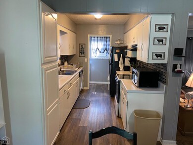 100 Bettie Dr, Jonesboro, AR 72401 - photo 2