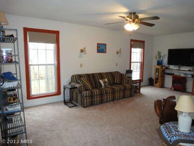 8476 Tipton Dr, Laurel, MD 20723 - photo 3