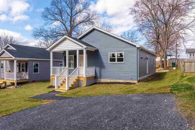 1317 D St, Waynesboro, VA 22980 - photo 2
