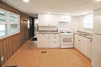 189 Springfield Rd unit 13, Westfield, MA 01085 - photo 5