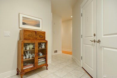 126 3rd Ave N unit 304, Edmonds, WA 98020 - photo 3