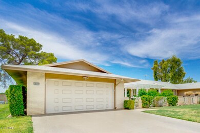 18422 N Conestoga Dr, Sun City, AZ 85373 - photo 2