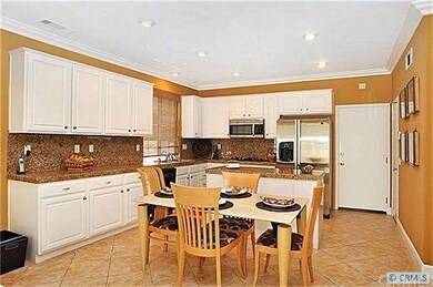 Gourmet Kitchen