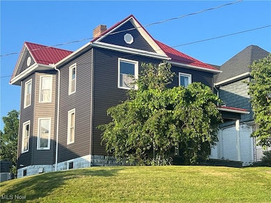 423 W Main St, Barnesville, OH 43713 - photo 2