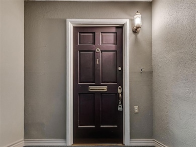 6000 N Pennsylvania Ave unit 1, Oklahoma City, OK 73112 - photo 5