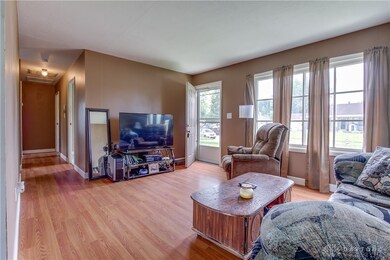 848 Richard Dr, Xenia, OH 45385 - photo 7