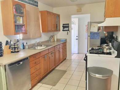 37910 10th St E, Palmdale, CA 93550 - photo 4