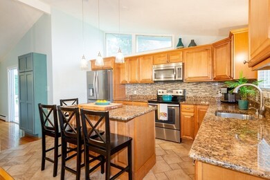 12 Fatima Rd, Stoneham, MA 02180 - photo 6