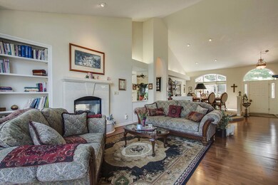 04_SaligugiWay_133_Living02