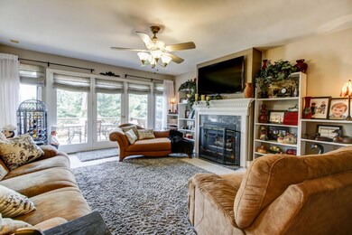006-236427-_MG_0531_2_3_4_5Interior_5214