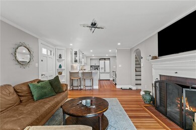 352 Forest Ave, Middletown, RI 02842 - photo 5