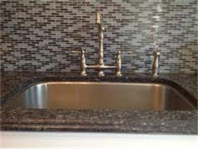 816 Thayer St, Abington, MA 02351 - photo 3