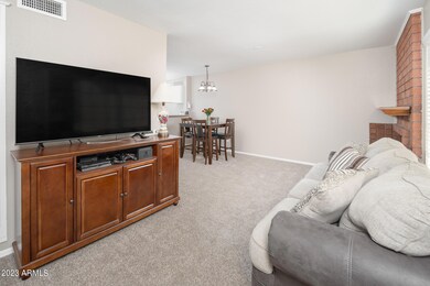 03_Living-Room_01