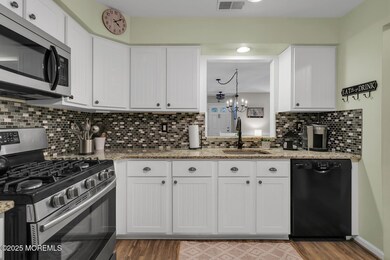 109 Dundall Pl Hazlet NJ 07730-large-021