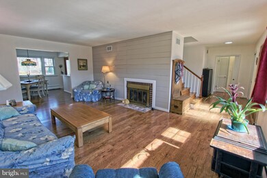 10040 Glenmere Rd, Fairfax, VA 22032 - photo 5
