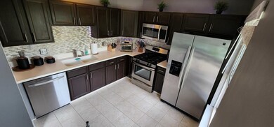 1750 Autumn Ave unit B, Schaumburg, IL 60193 - photo 7
