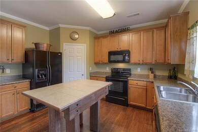 Large kitchen with 42