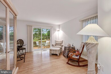 10964 Bloomingdale Dr, Rockville, MD 20852 - photo 7